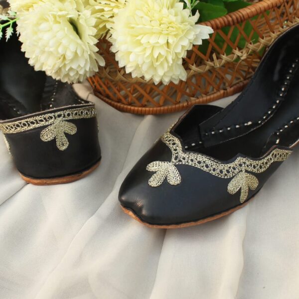 Black Tilla Embroidery Ladies Khussa