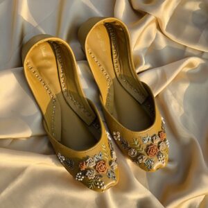 Yellow Embroidery Flower Ladies Khussa