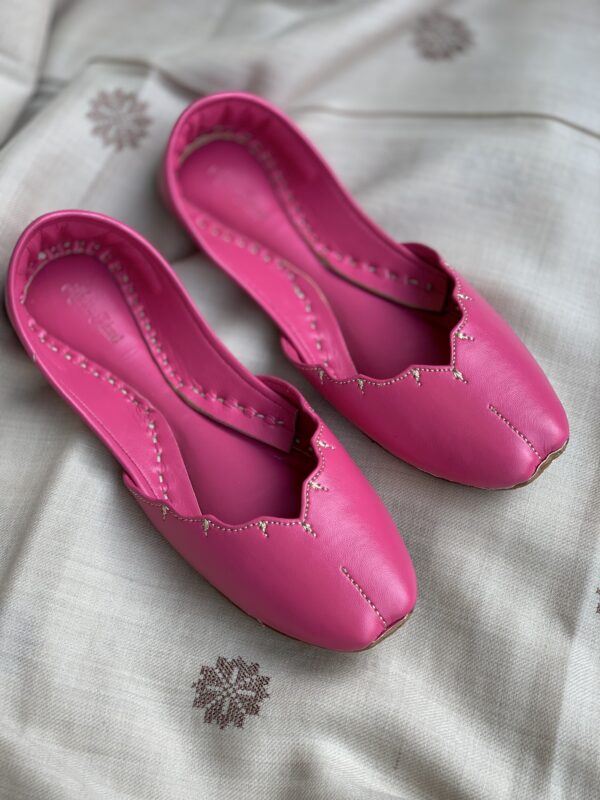 Pink Pointed Ladies Khussa